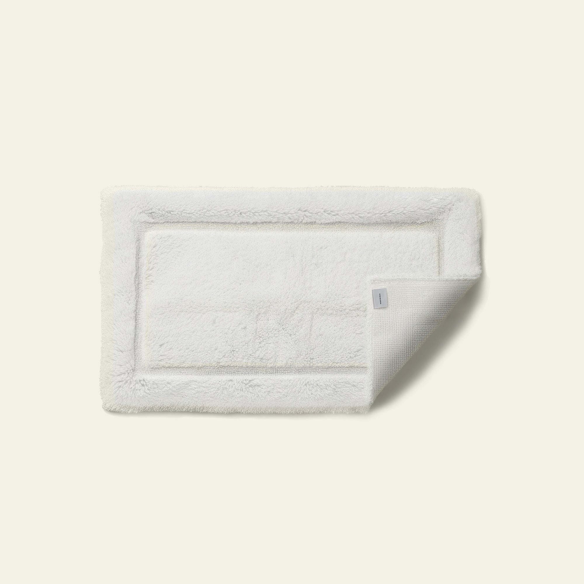 Italic Ultraplush Skid-Resistant Bath Mat — detail shot 6