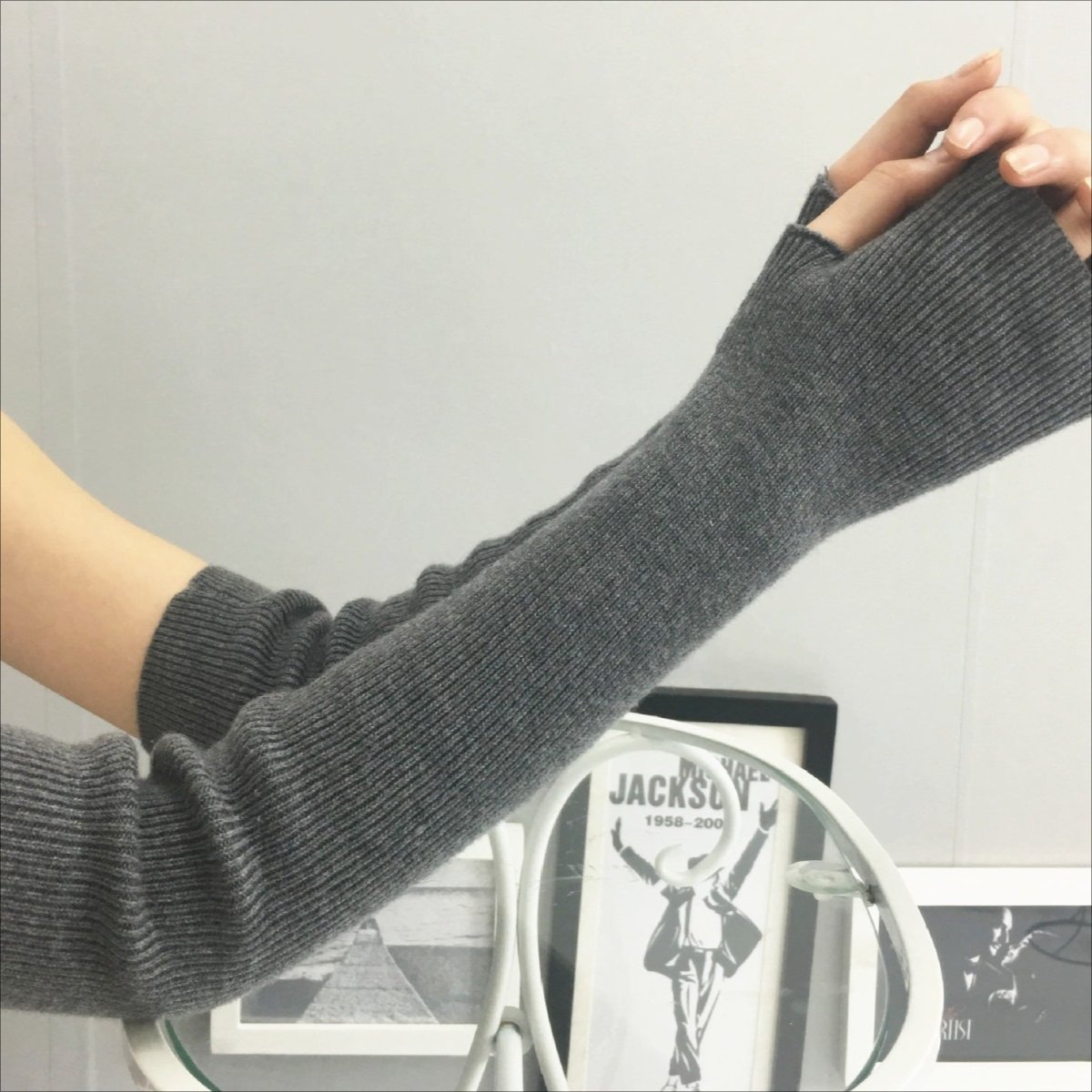 Mariam's Collection Fall & Winter Versatile Arm Sleeves (MAC316) — detail shot 9