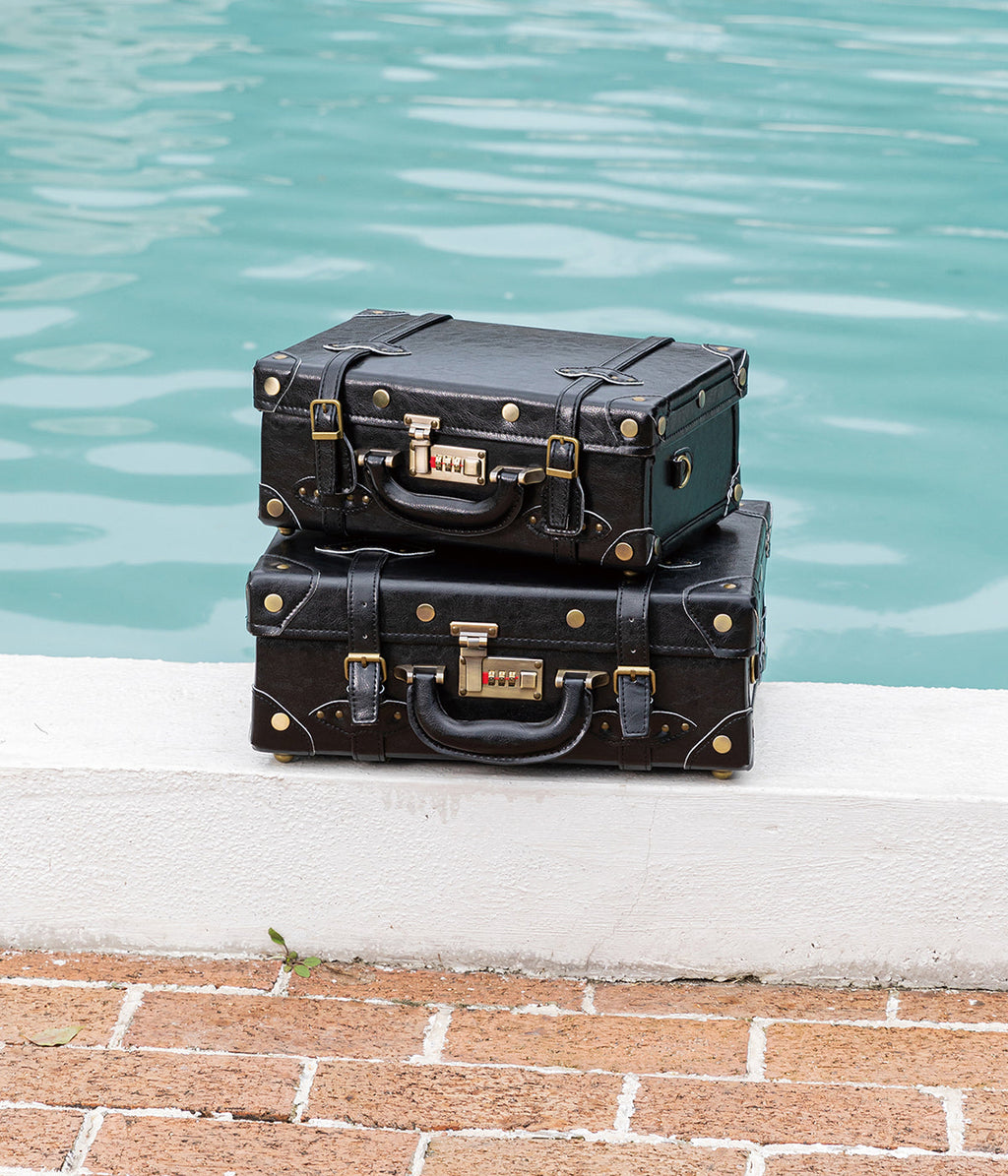 Minimalism Trunk - Gentle Black's