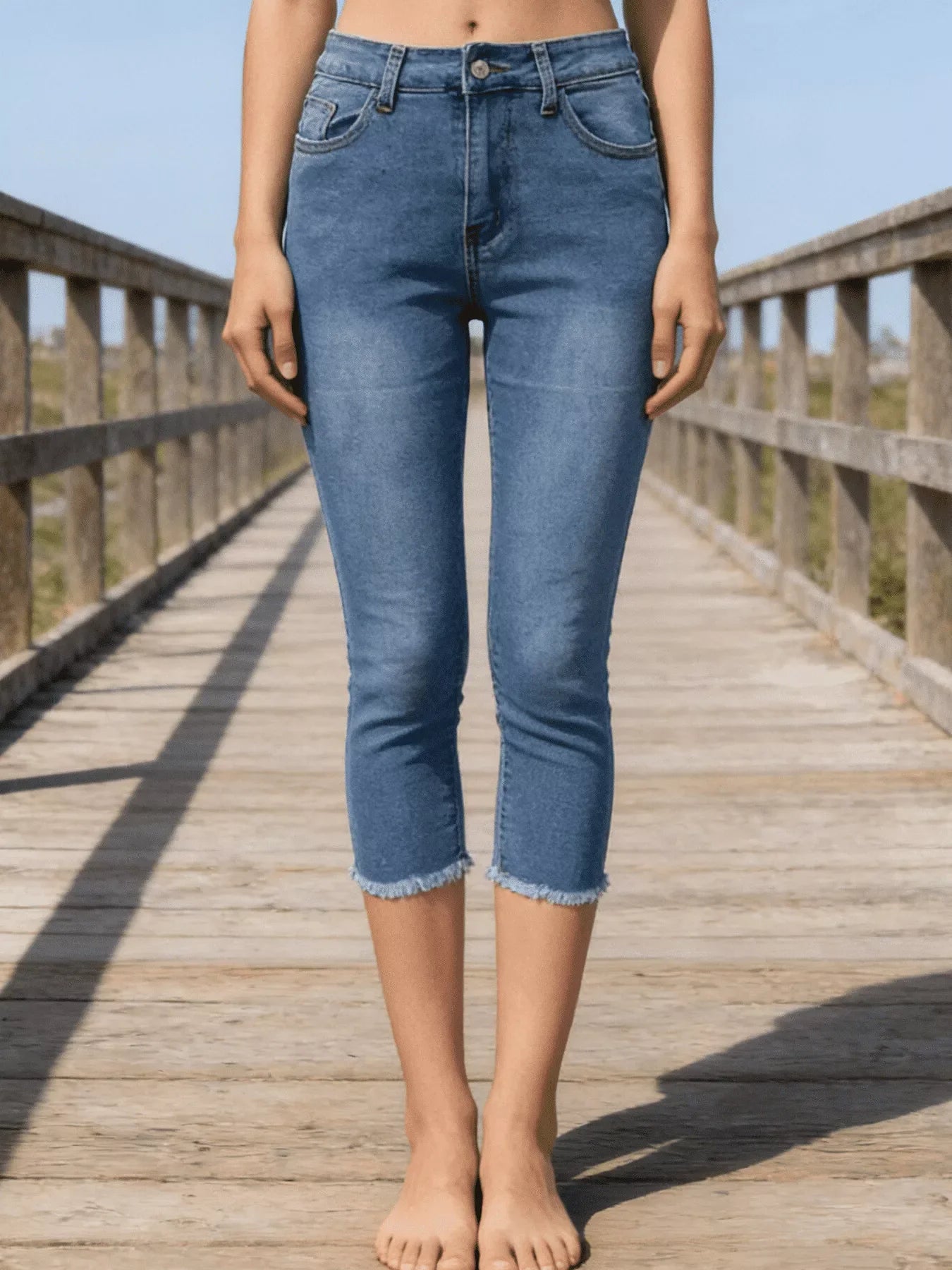 Raw Hem Capris Jeans