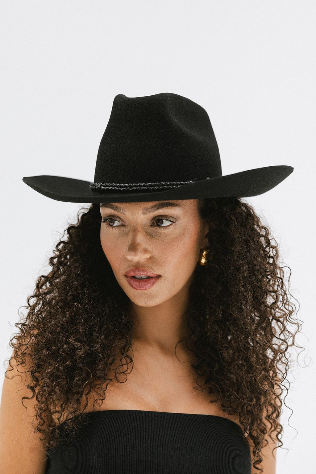 GIGI PIP Lane Cowboy Hat — in-use photo