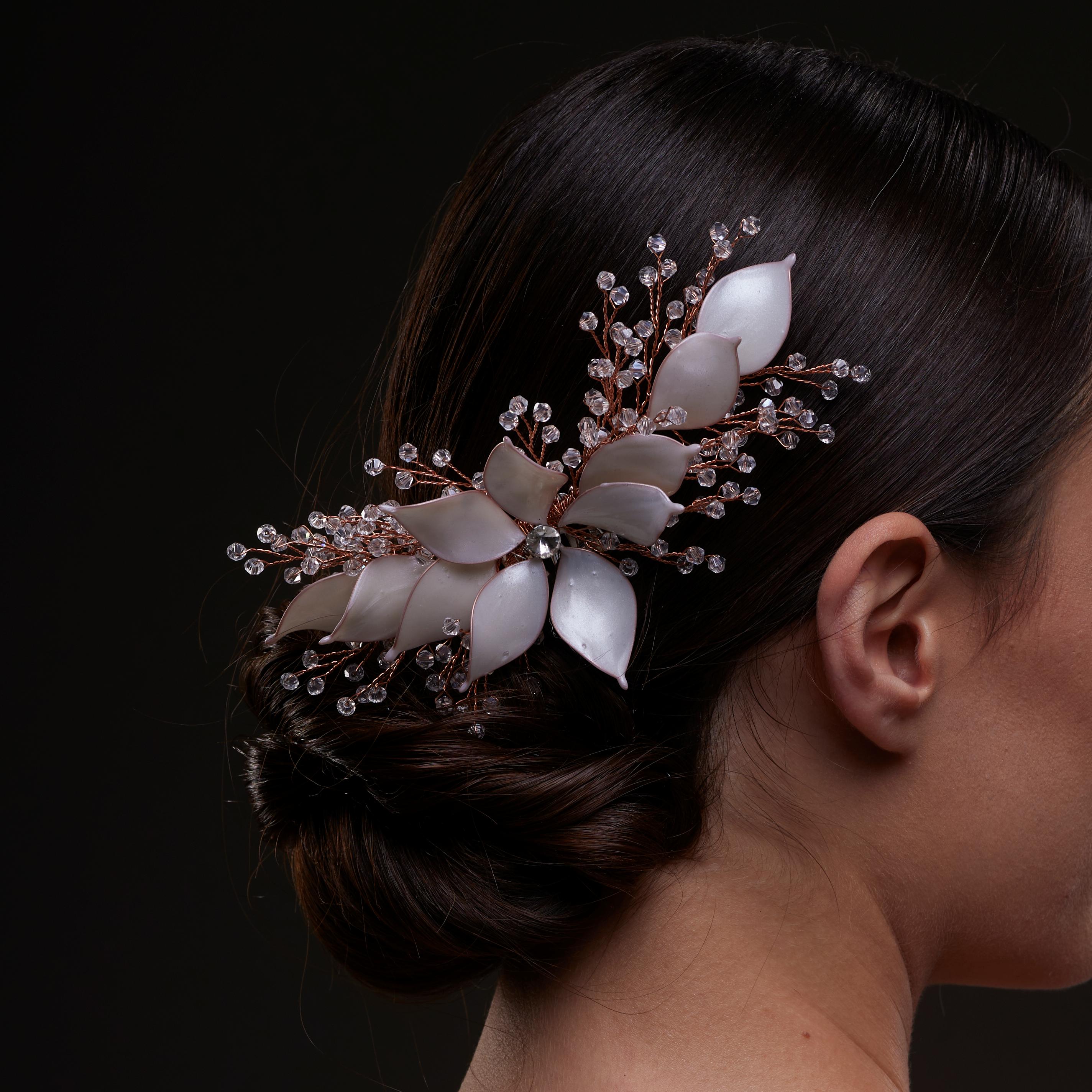 Handcrafted Rose Gold Bridal Hair Comb with Crystal Beads and Silver-Plated Wire - Elegant Wedding Hair Accessories for Bride