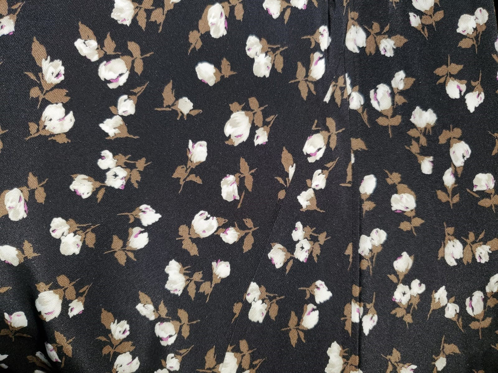 profile-nyc FLORAL PRINTED MAXI DRESS — construction detail