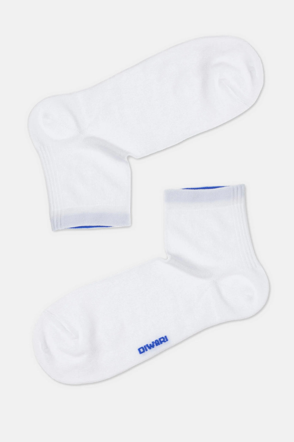 TheRanok.com Conte Cotton Mid-Length Socks Diwari Active 148 — product on model