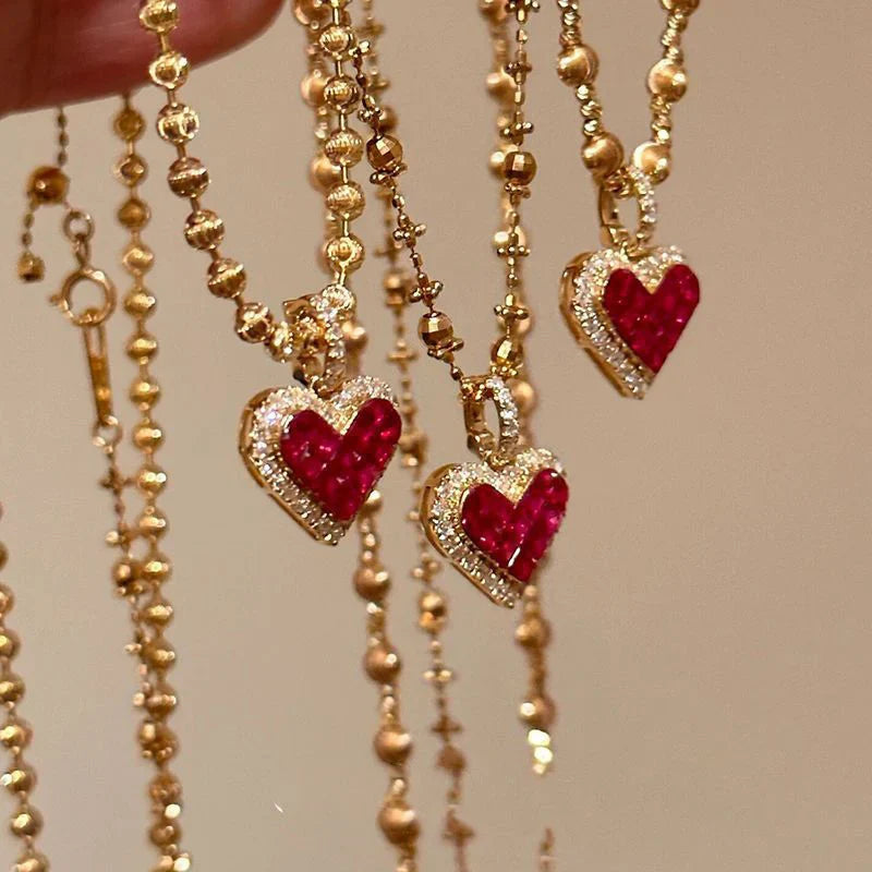 MyClosetAid MyClosetAid Tiffany's Necklace Heart Pendant Gold Chain — lifestyle context
