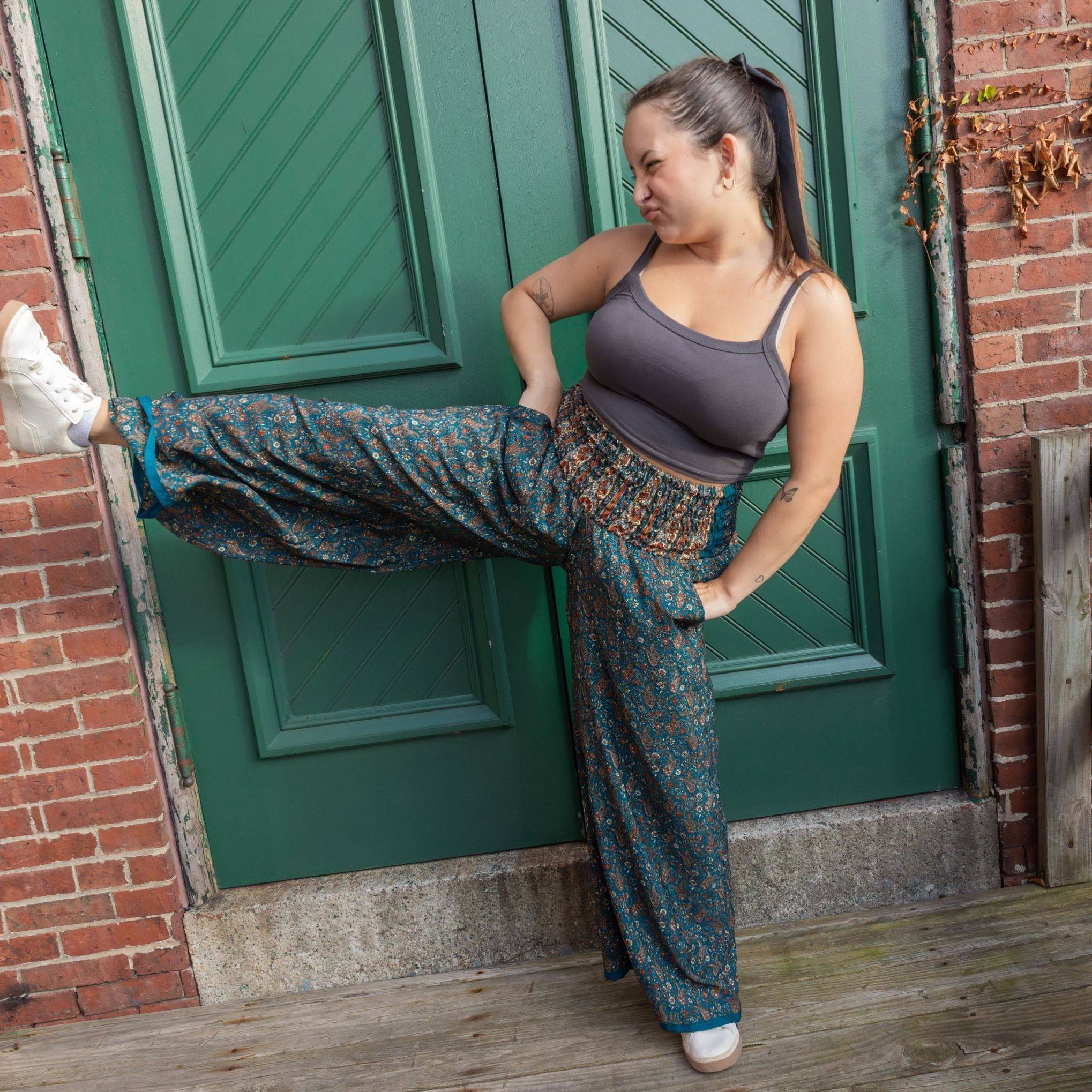 Darn Good Yarn Free Spirit Wide-Leg Palazzo Pants — detail shot 8