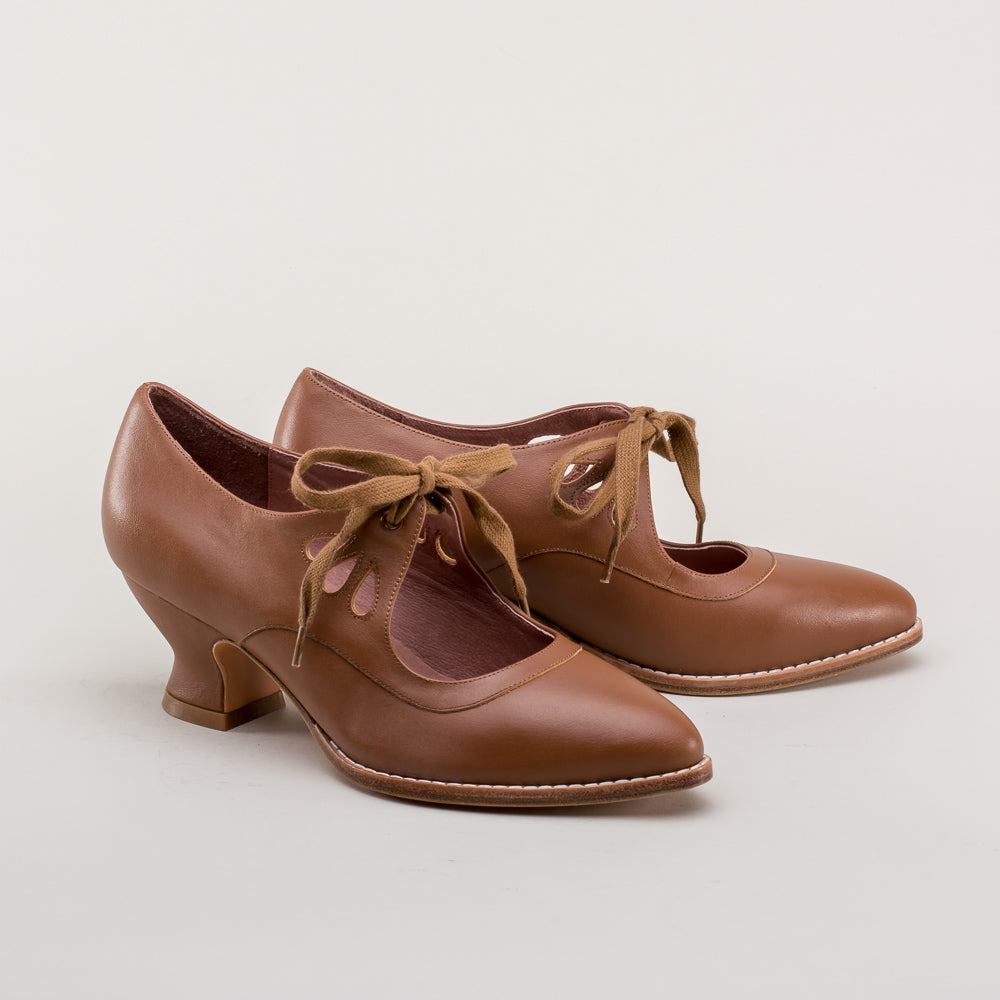 American Duchess Gibson Edwardian Leather Shoes (Tan) — branding close-up
