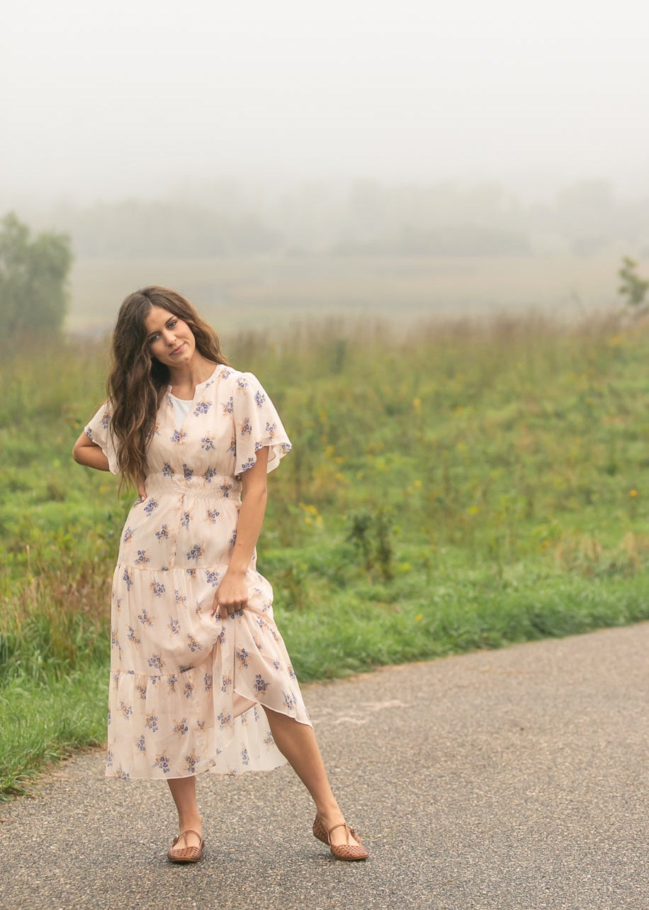 Inherit Co. Gina Pink Floral Short Sleeve Tiered Midi Dress — packaging