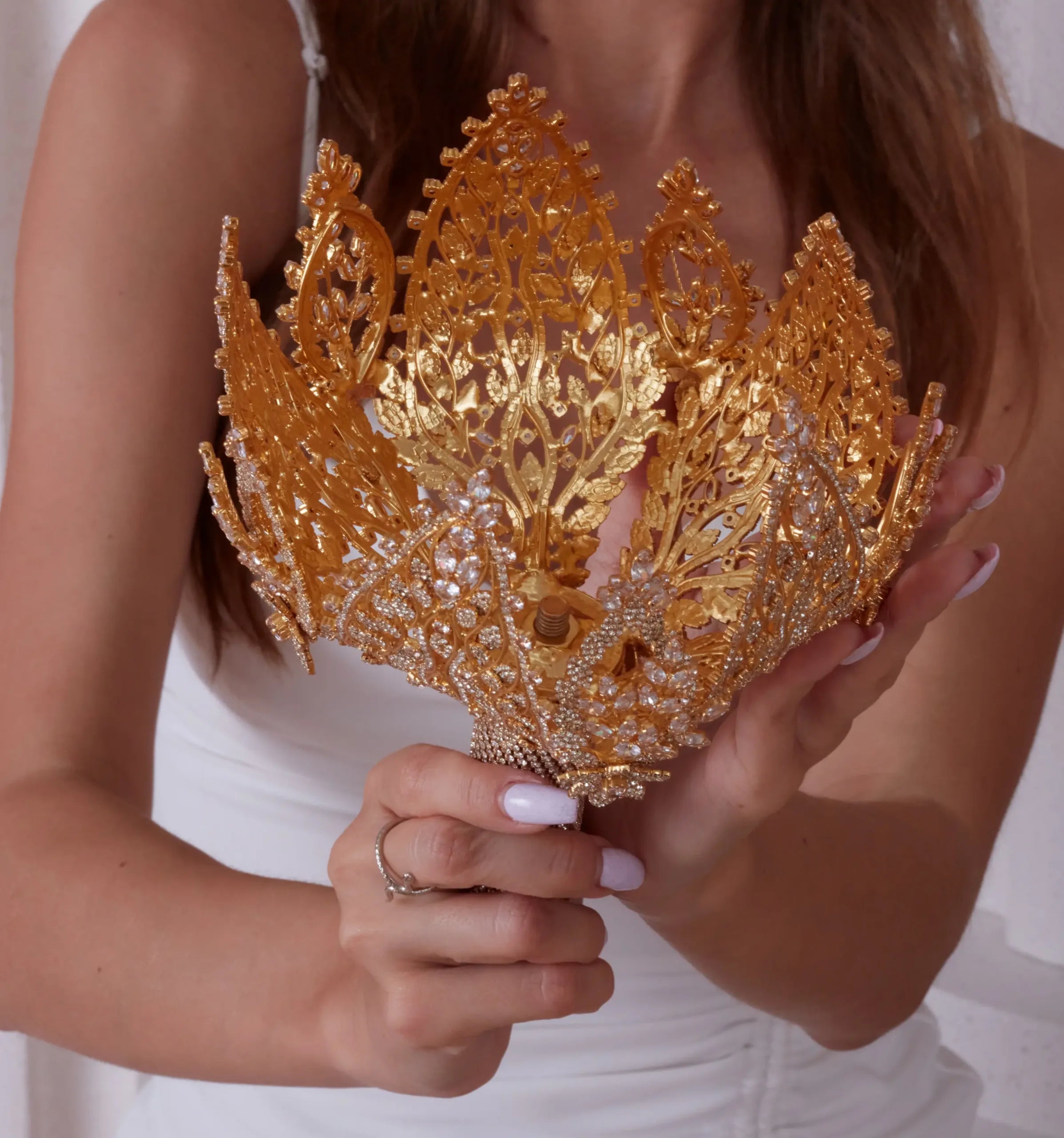 Gold Bouquet Holder, Gold Wedding Bouquet – Bridal Port, view 11
