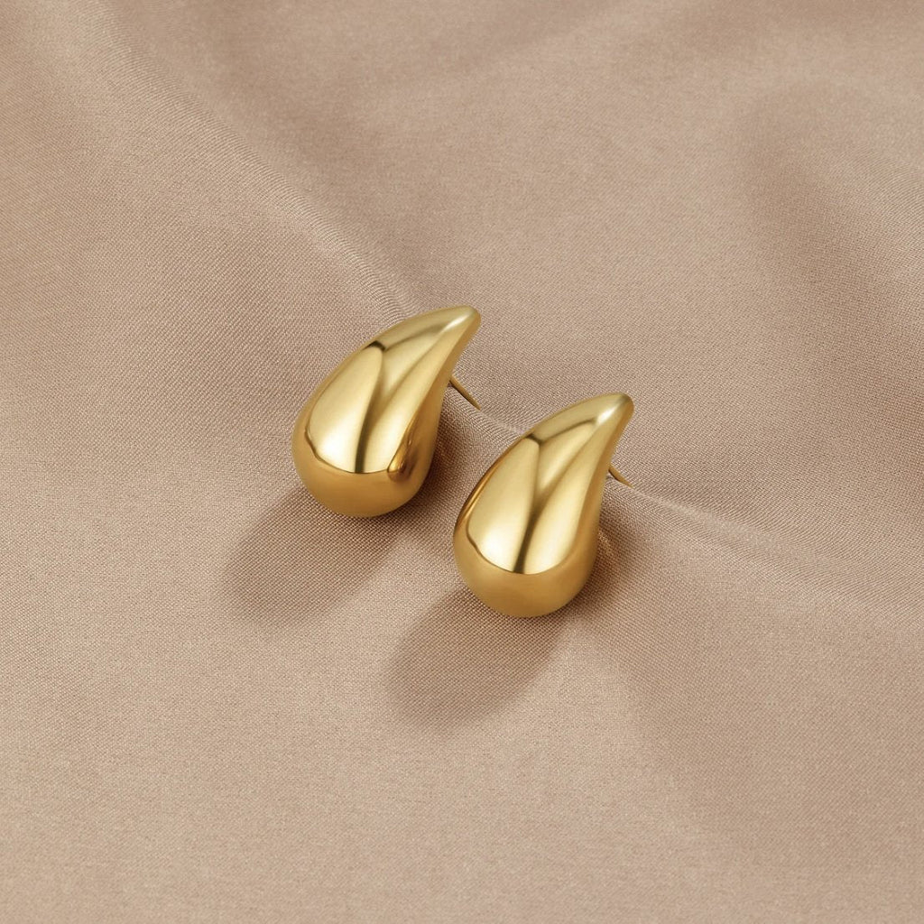 SORI STYLE Elegant Gold Teardrop Earrings — main product shot