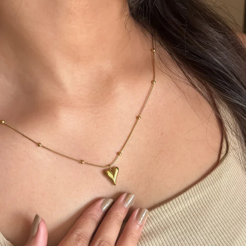 SORI STYLE Heart Ball Pendant Necklace Dainty Love Charm Jewelry Gift — in-use photo