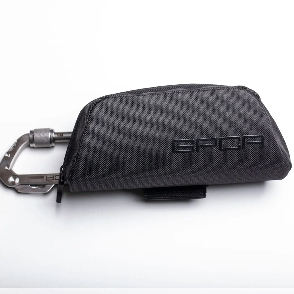 GPCA GPCA Carabiner PRO — EDC Multi-Tool Clip — lifestyle context