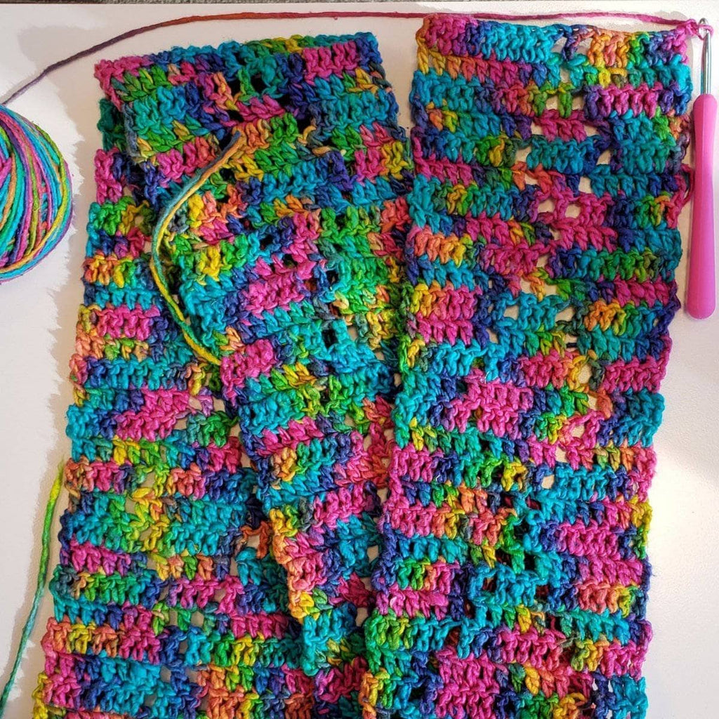 Darn Good Yarn Darn Good Yarn Graduating Diamonds Crochet Scarf Kit — kits category context