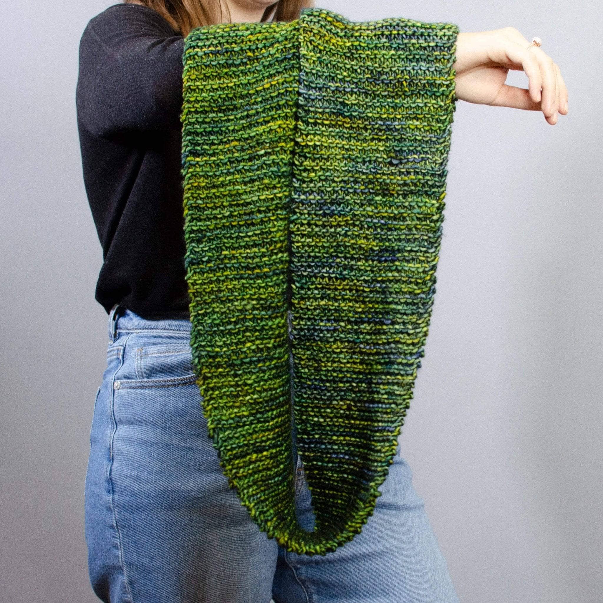 Darn Good Yarn Darn Good Yarn Green Goddess Infinity Scarf Knit Kit — Green detail