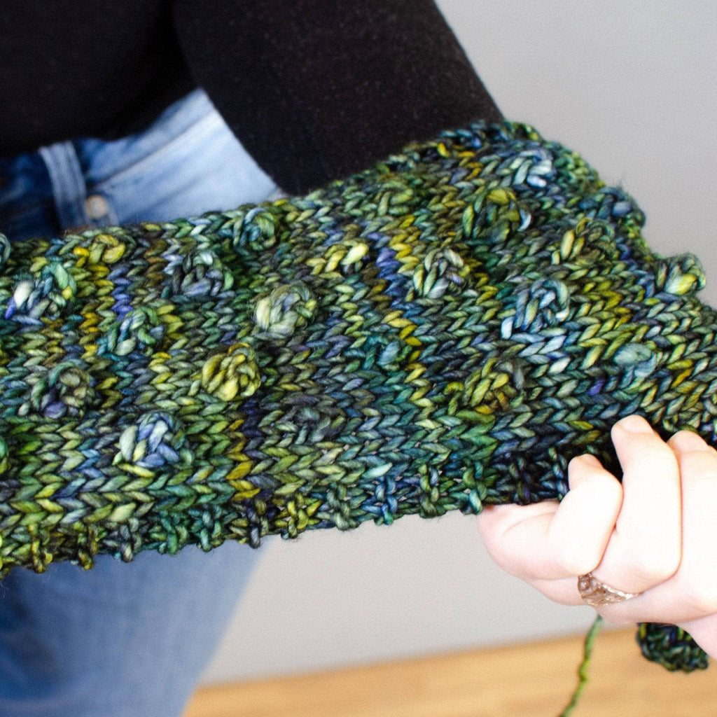 Darn Good Yarn Darn Good Yarn Green Goddess Infinity Scarf Knit Kit — kits category context