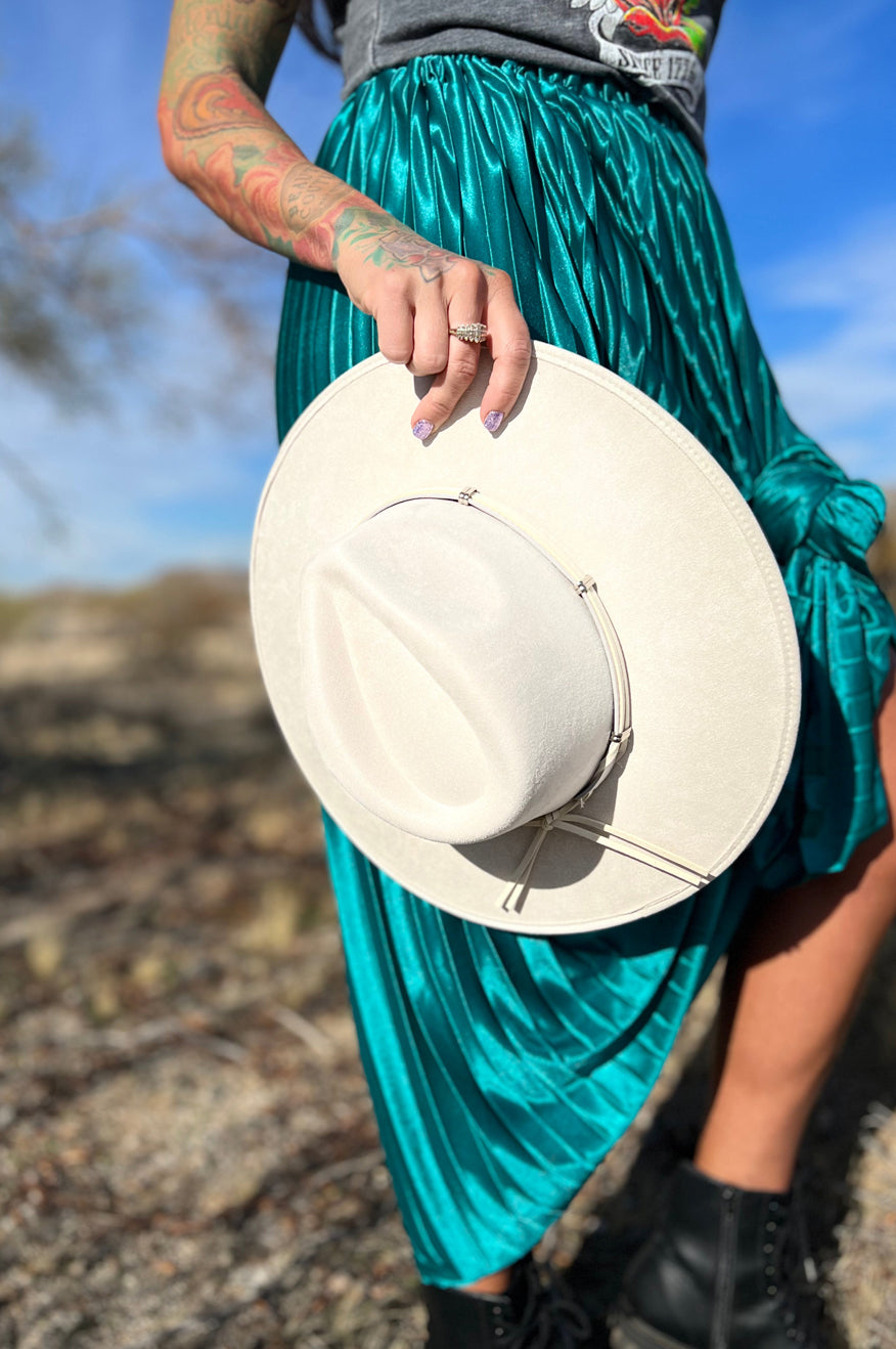 Pretty Little Patriot Pretty Little Patriot Cream Wide Brim Ivory Hat -clearance — Cream detail
