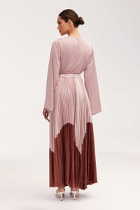 Hayfa Satin Pleated Skirt Clothing Veiled 