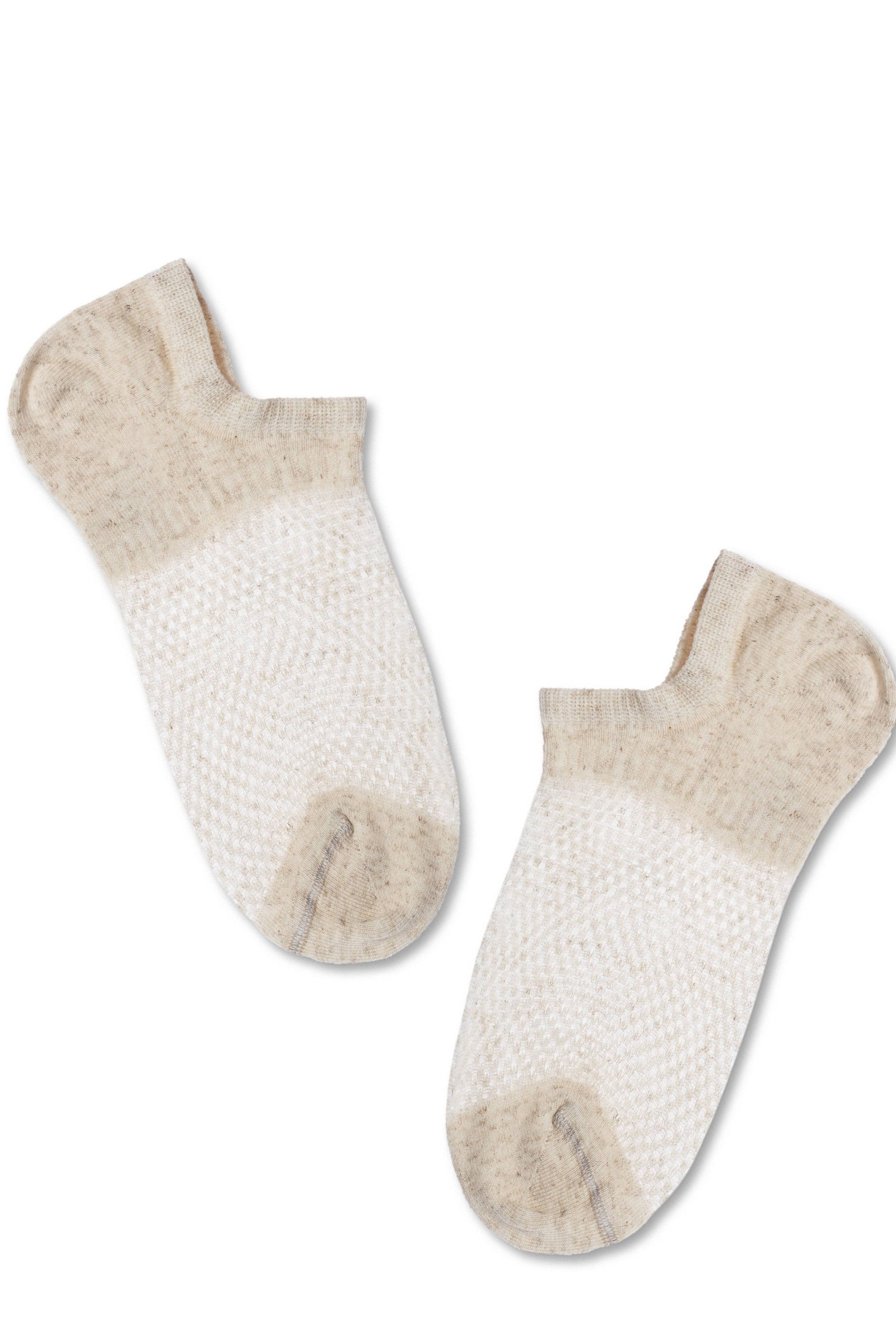 TheRanok.com Linen Ankle Socks Conte Active - 251 Openwork “Mesh” Pattern — detail close-up