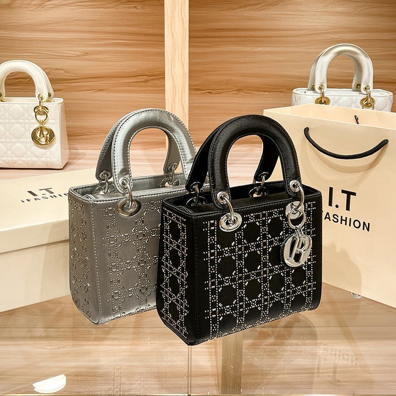 Mariam's Collection Hot diamond heavy industry high-end satin Princess Diana bag（MAC220） — main product shot
