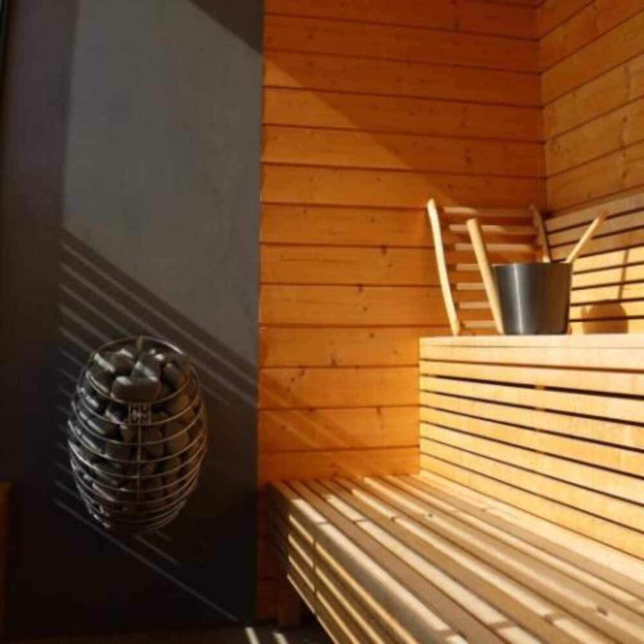 Huum Drop 240V SGS Listed Wall Mount Sauna Heater With UKU Digital Controller & Sauna Stones (SAK43120) – SAKSBY WHOLESALE, v