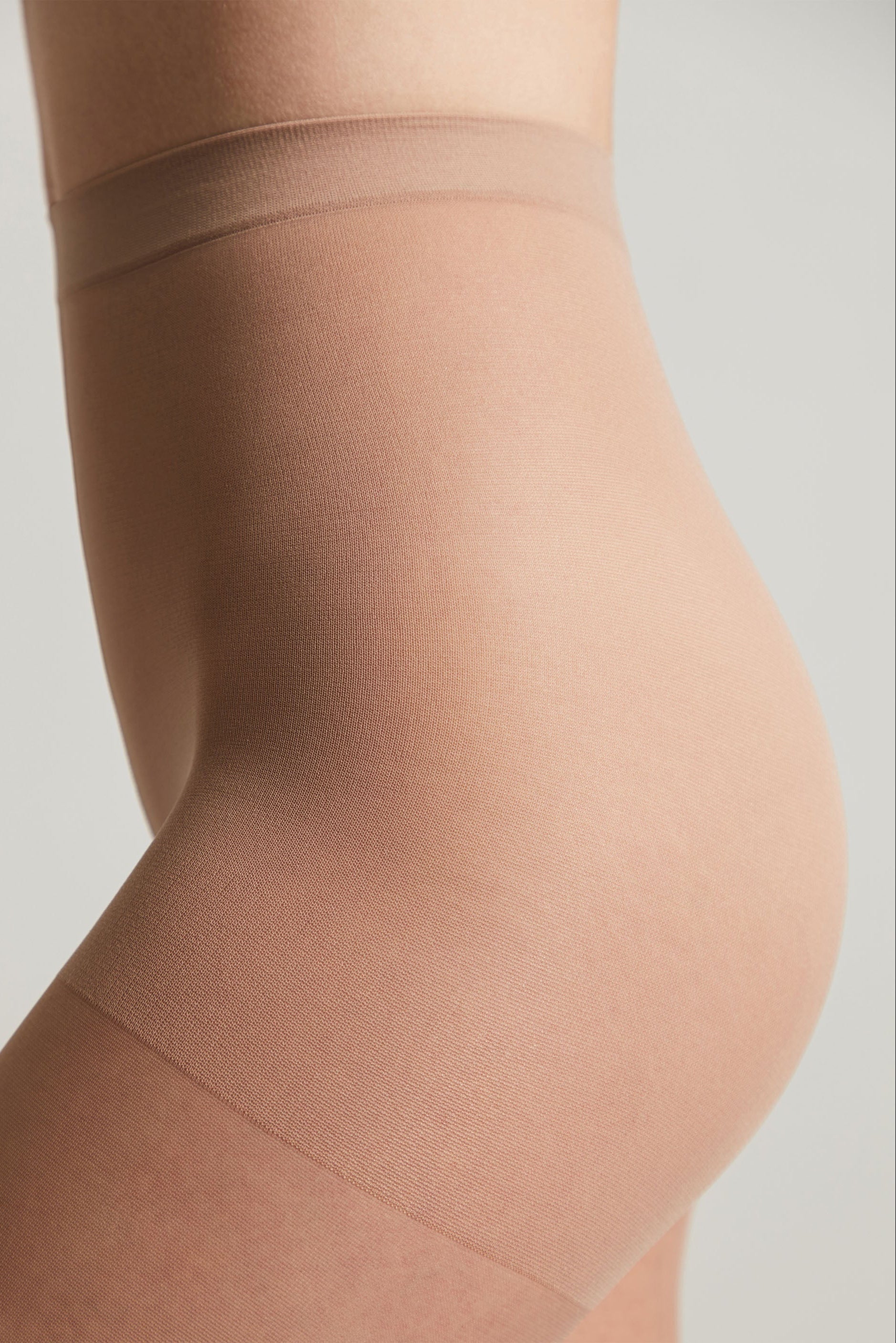 TheRanok.com Tights Conte Ideal 20 Den - Ultimate Matt — lifestyle context