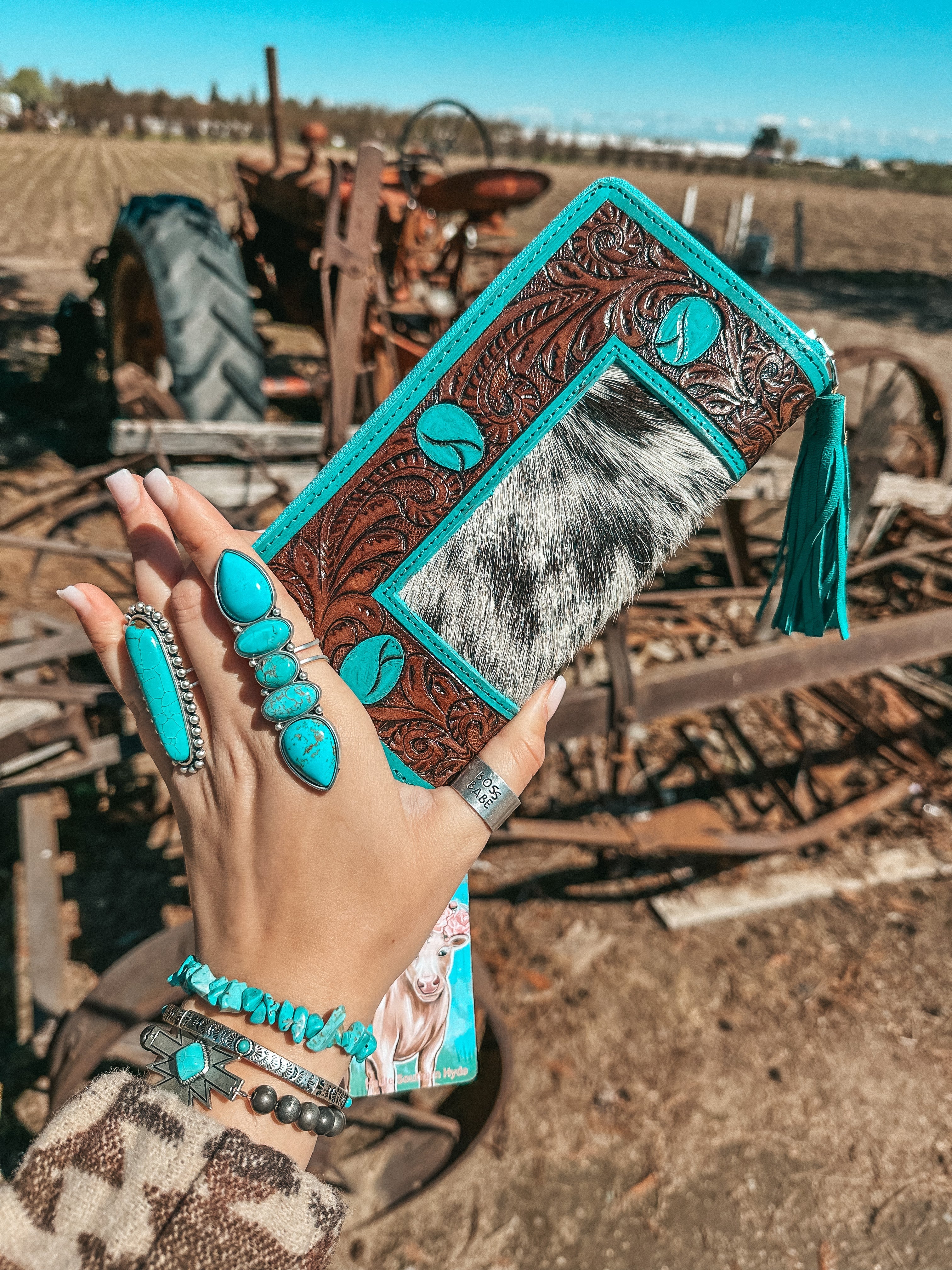 Haute Southern Hyde The Turquoise Dreams Wallet a Haute Southern Hyde by Beth Marie Exclusive — detail close-up