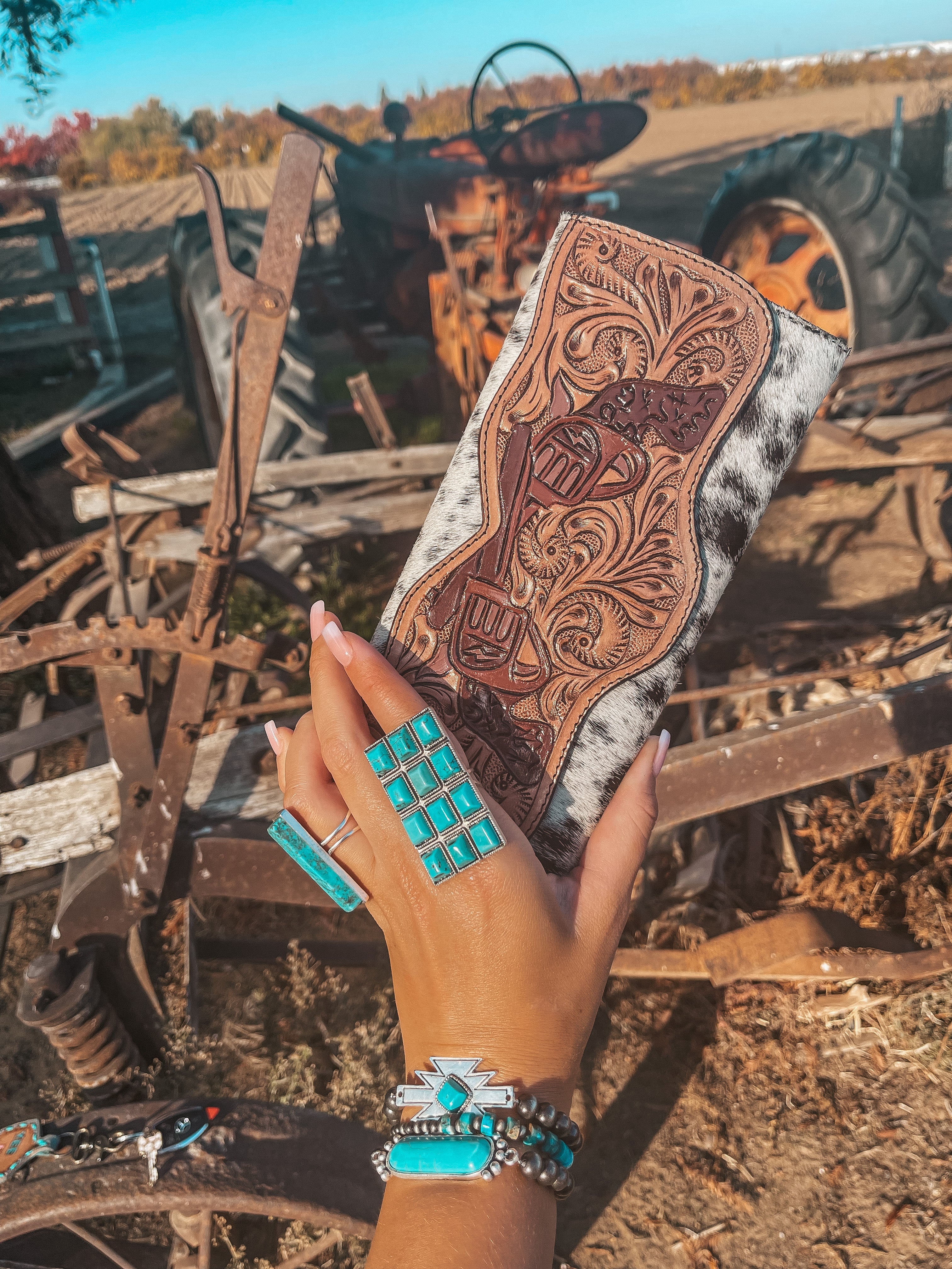 Haute Southern Hyde The Smoking Gun Wallet a Haute Southern Hyde by Beth Marie Exclusive — detail shot 10
