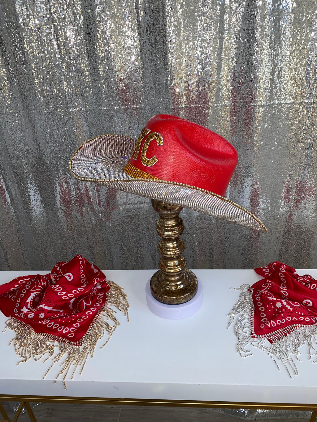 Rhinestone Cowgirl Rhinestone Cowgirl Kansas City Chiefs Hat — size reference
