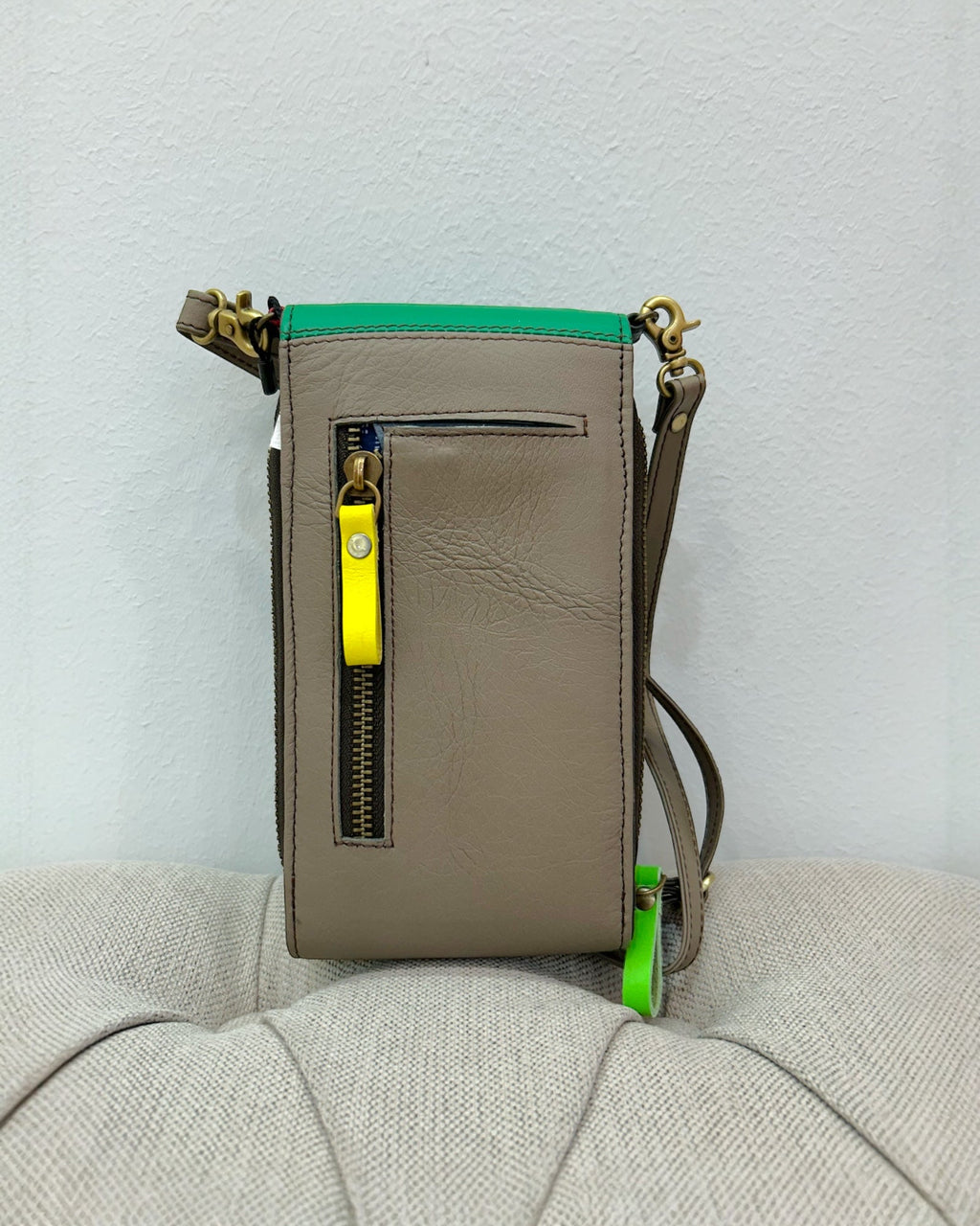 KADOU BOUTIQUE Soruka EVA Phone Bag And Wallet — detail close-up