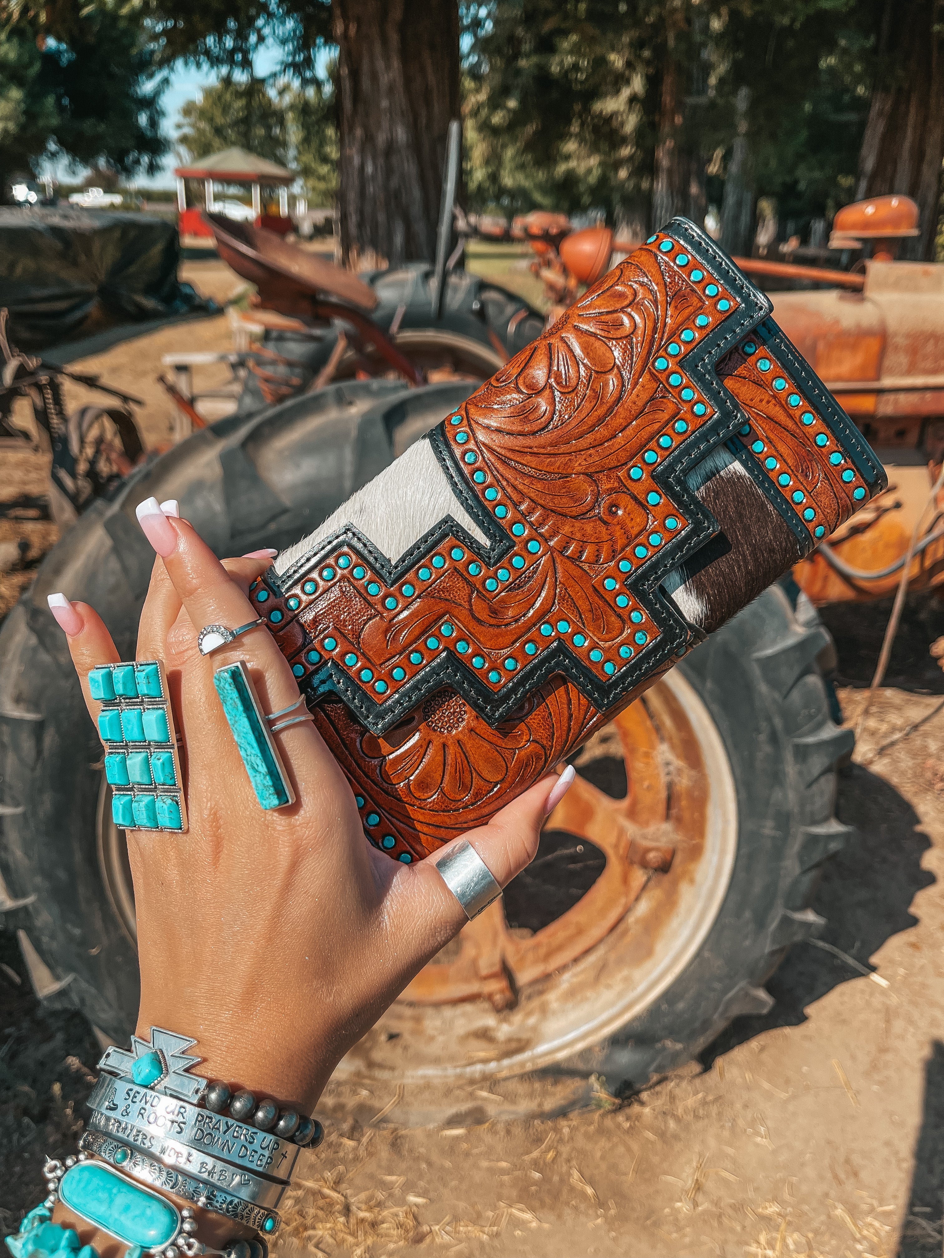 Haute Southern Hyde The Darlene Wallet a Haute Southern Hyde — construction detail