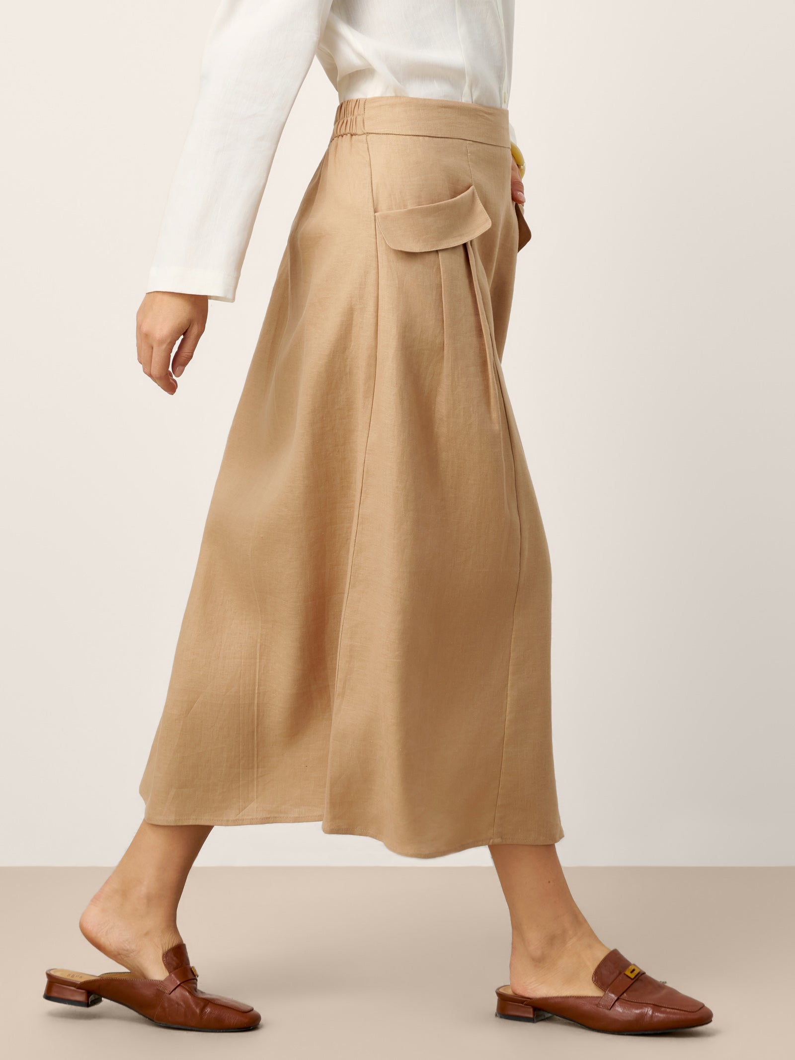 LINTICO LINTICO 100% Linen Flap Pocket A-Line Skirt IANTHE — LINTICO branding close-up