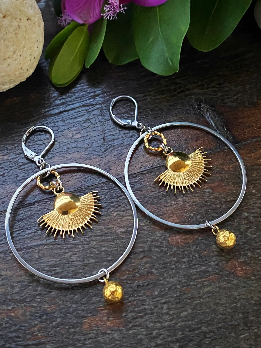 Bellaforma Jewelry SAMALA SUN HOOPS — detail and construction