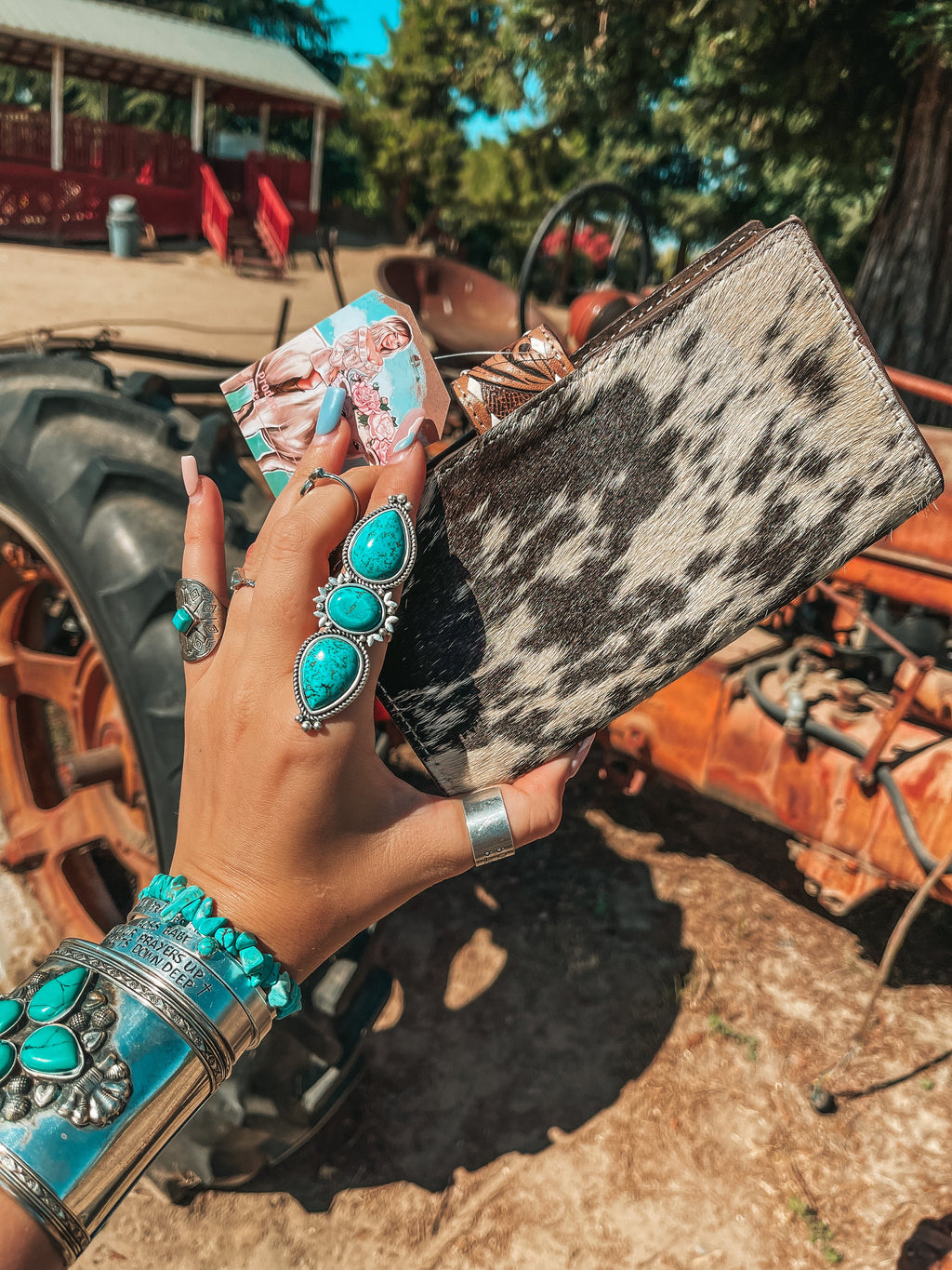 Haute Southern Hyde The Lancaster Wallet a Haute Southern Hyde by Beth Marie Exclusive — detail shot 6