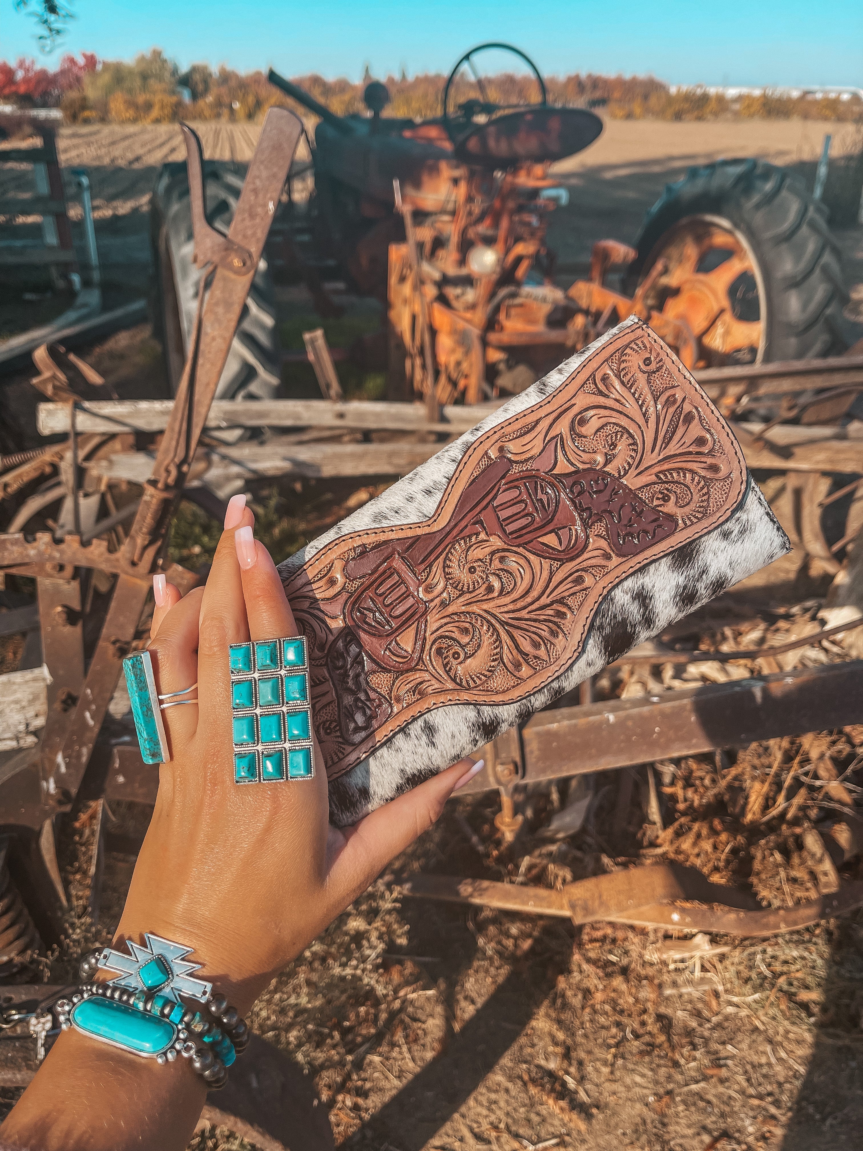 Haute Southern Hyde The Smoking Gun Wallet a Haute Southern Hyde by Beth Marie Exclusive — detail shot 8
