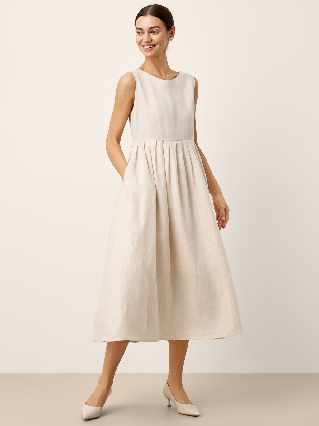 LINTICO 100% Linen Sleeveless Crew Neck Waist Pleated Maxi Dress SELENE — lifestyle worn / used context