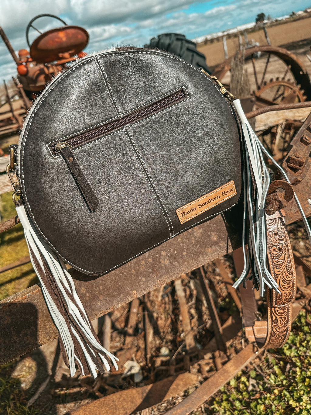 Haute Southern Hyde The Bucking Canteen , a Haute Southern Hyde by Beth Marie Exclusive — packaging