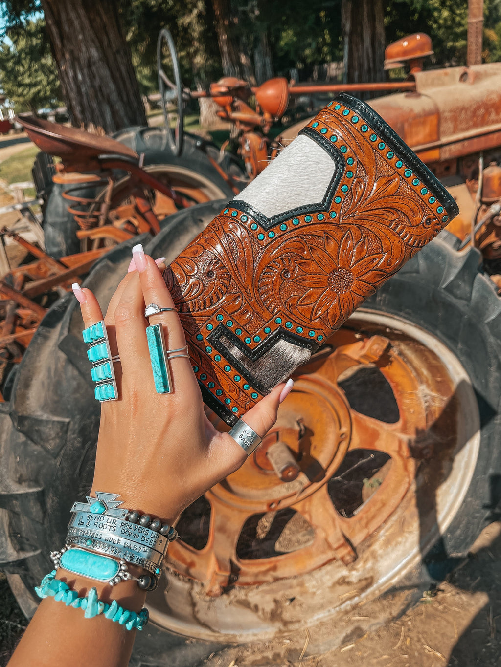 Haute Southern Hyde The Darlene Wallet a Haute Southern Hyde — detail shot 7