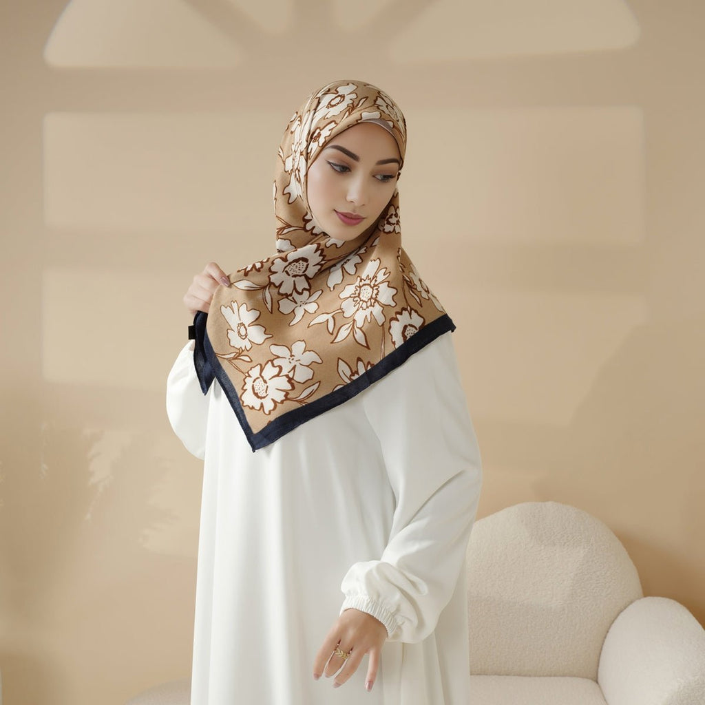 Mariam's Collection Imitation Cashmere Square Hijab (MH091) — detail shot 8