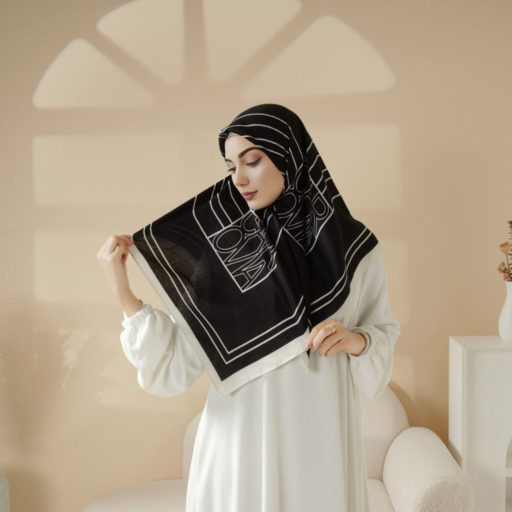 Mariam's Collection Imitation Cashmere Square Hijab (MH091) — detail shot 7