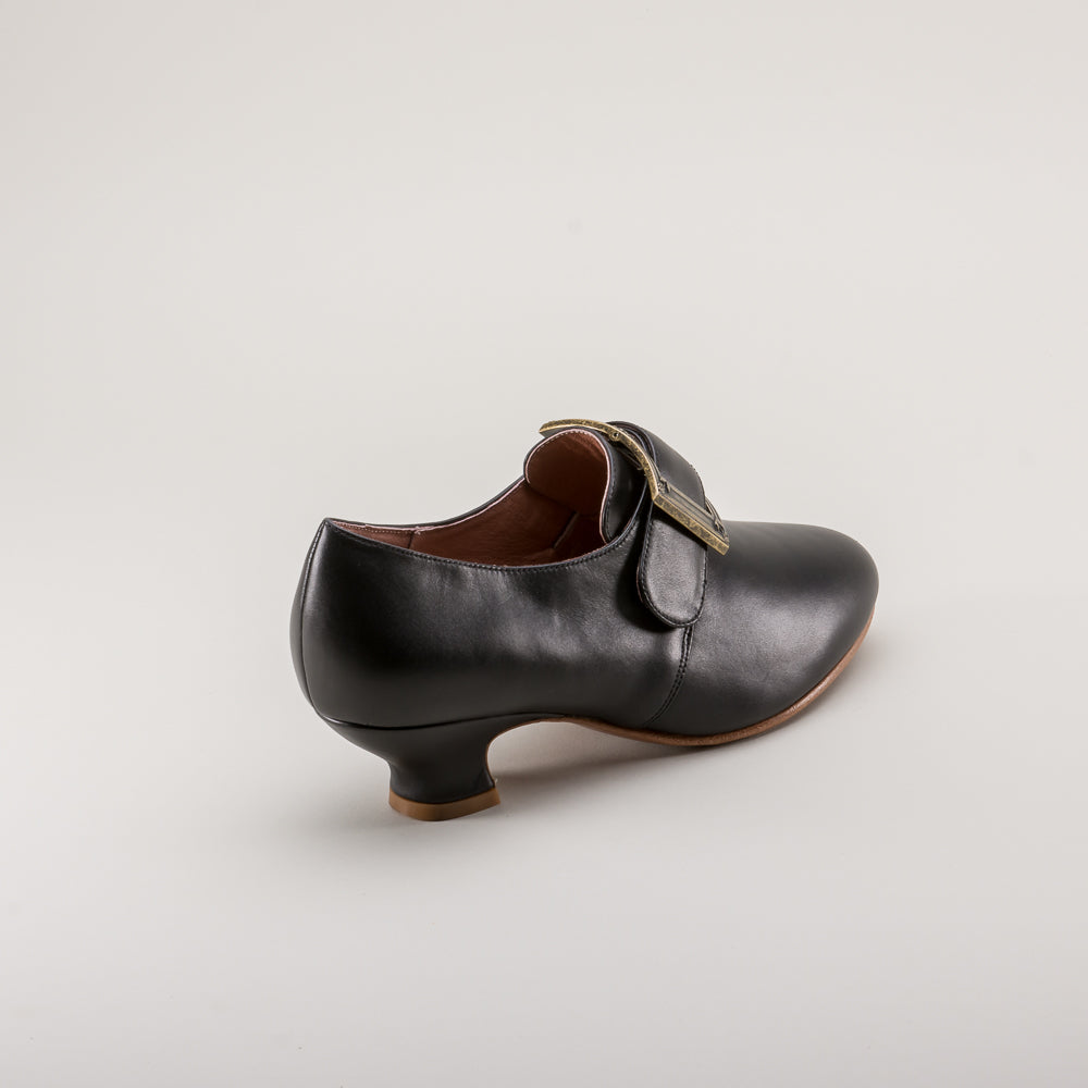 American Duchess Kensington 18th Century Leather Shoes (Black) — packaging or label