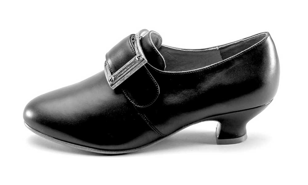 American Duchess Kensington 18th Century Leather Shoes (Black) — lifestyle context