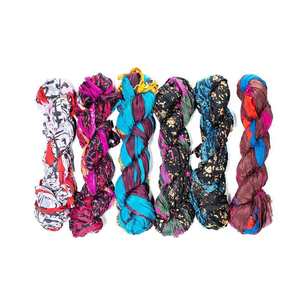 Darn Good Yarn 30 Minute Arm Knit Scarf Kit — detail shot 10