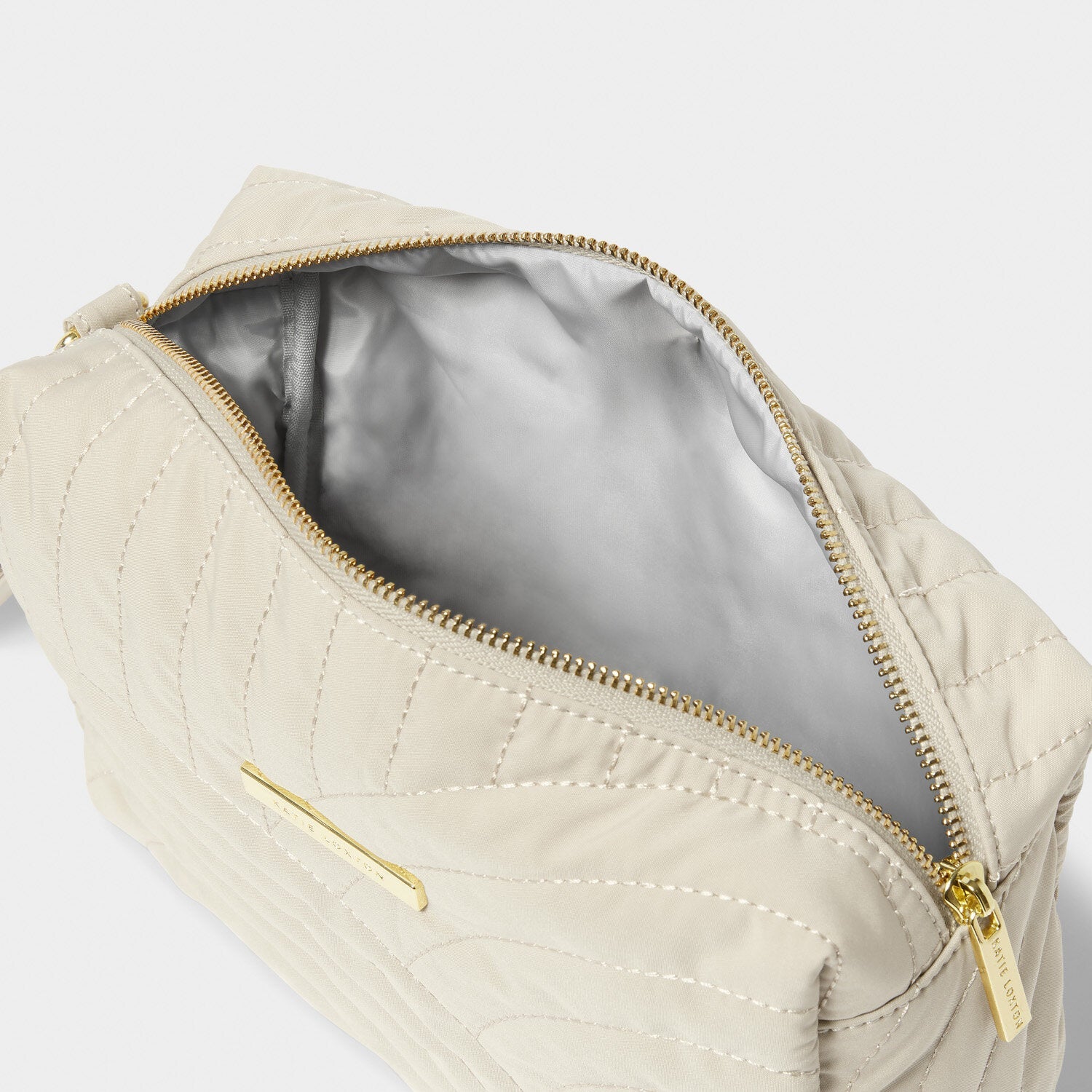 KADOU BOUTIQUE Quilted Maternity Wash Bag With Wristlet — side view