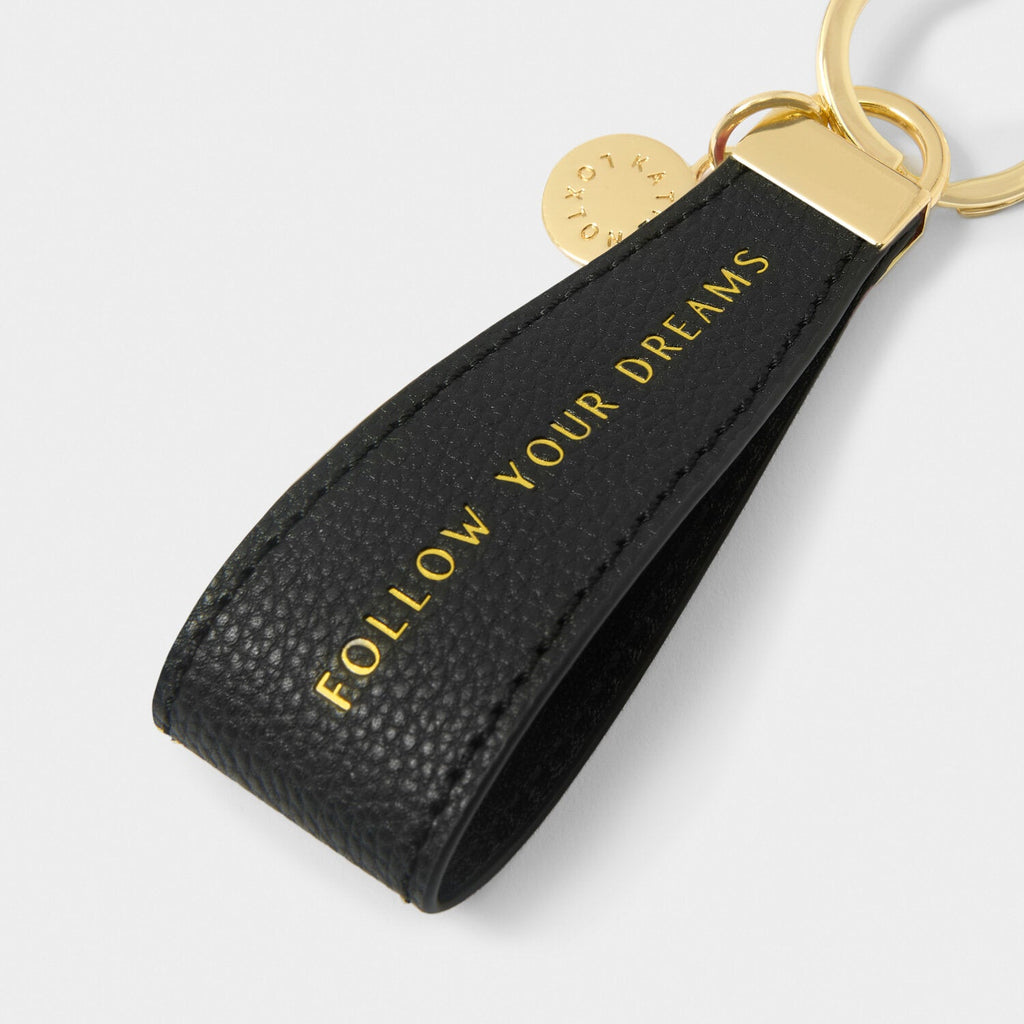 KADOU BOUTIQUE Sentiment Loop Keyring — detail close-up