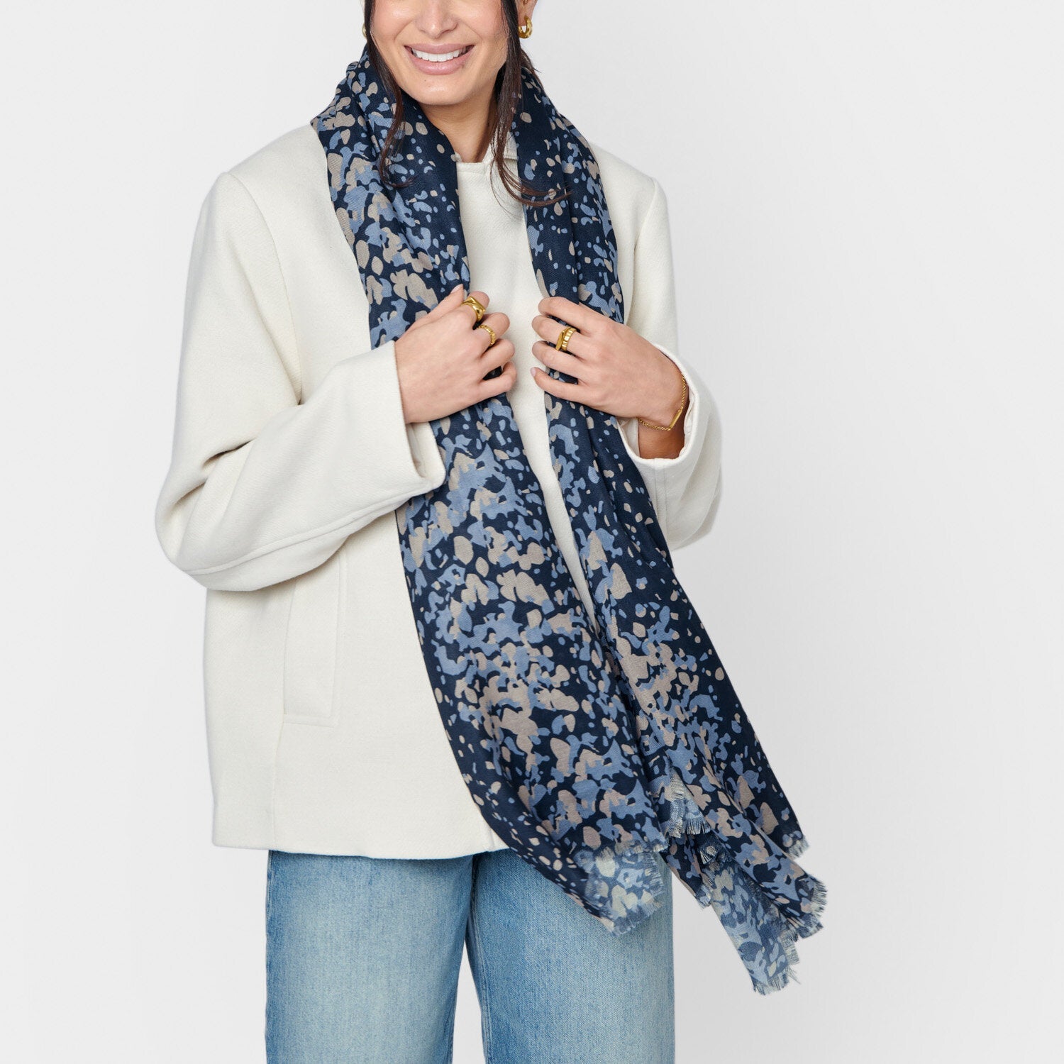 KADOU BOUTIQUE Printed Scarf — back view