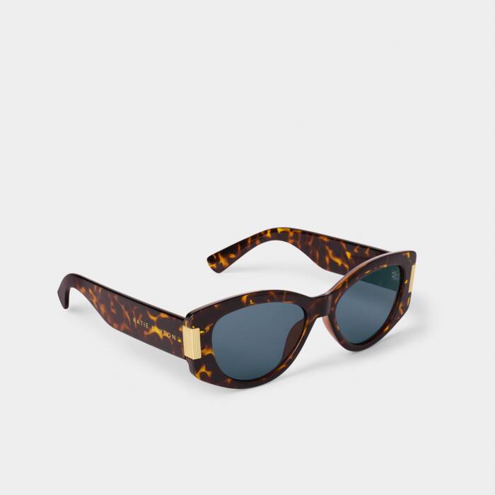 KADOU BOUTIQUE Rimini Sunglasses — detail close-up