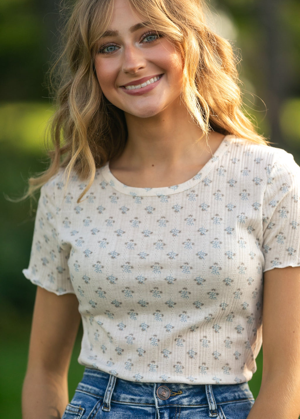 Inherit Co. Larza Blue Floral Lettuce Hem Top — color detail
