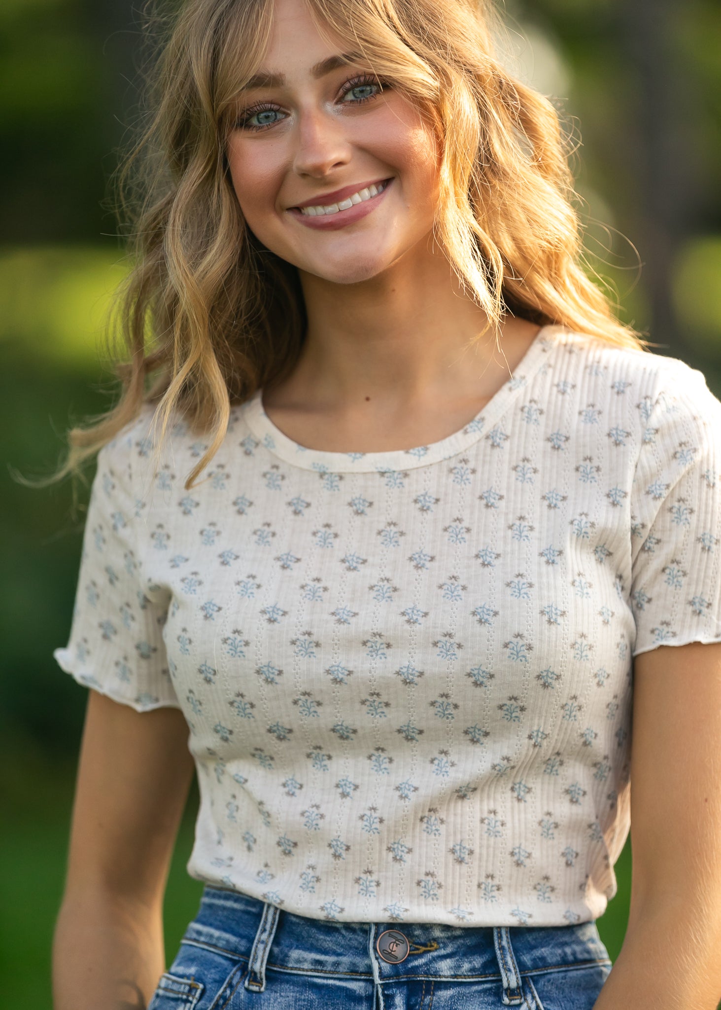 Inherit Co. Larza Blue Floral Lettuce Hem Top — color detail