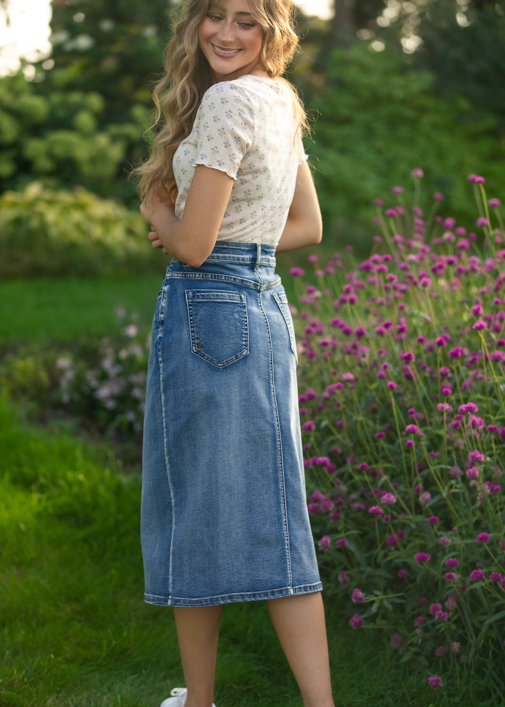 Inherit Co. Larza Blue Floral Lettuce Hem Top — main product shot