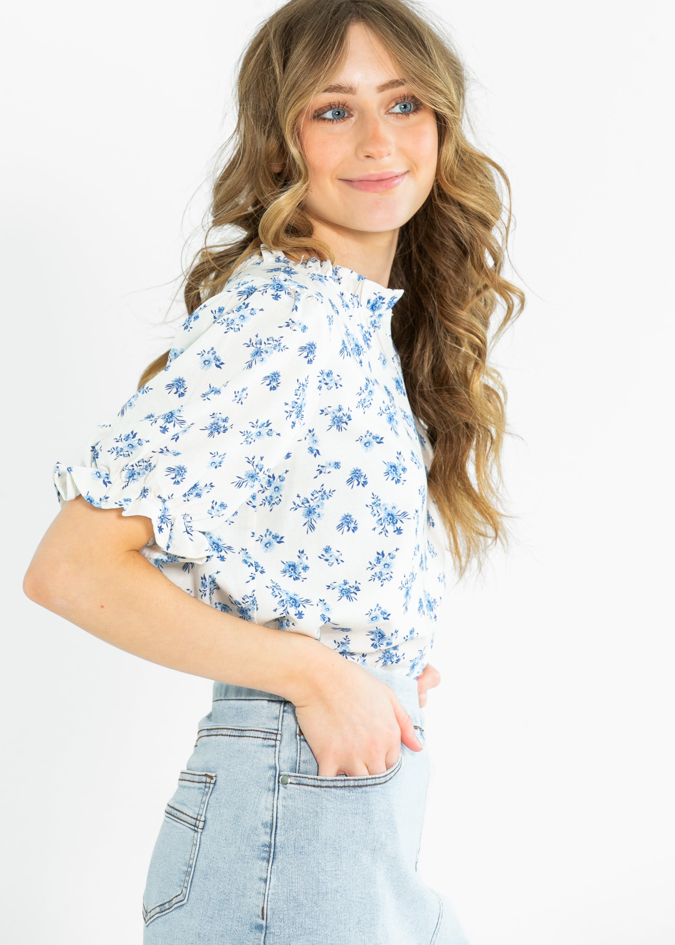 Inherit Co. Laurel V-neck Floral Short Sleeve Top — comparison shot